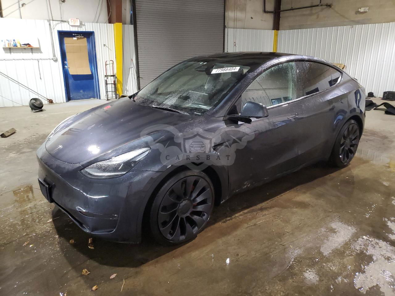 Tesla Model Y 2024
