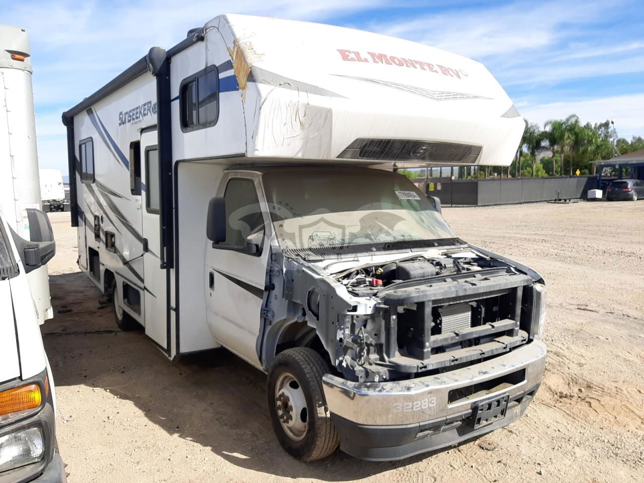 Ford Econoline E350 SUPER DUTY CUTAWAY VAN 7.3L  8 2022
