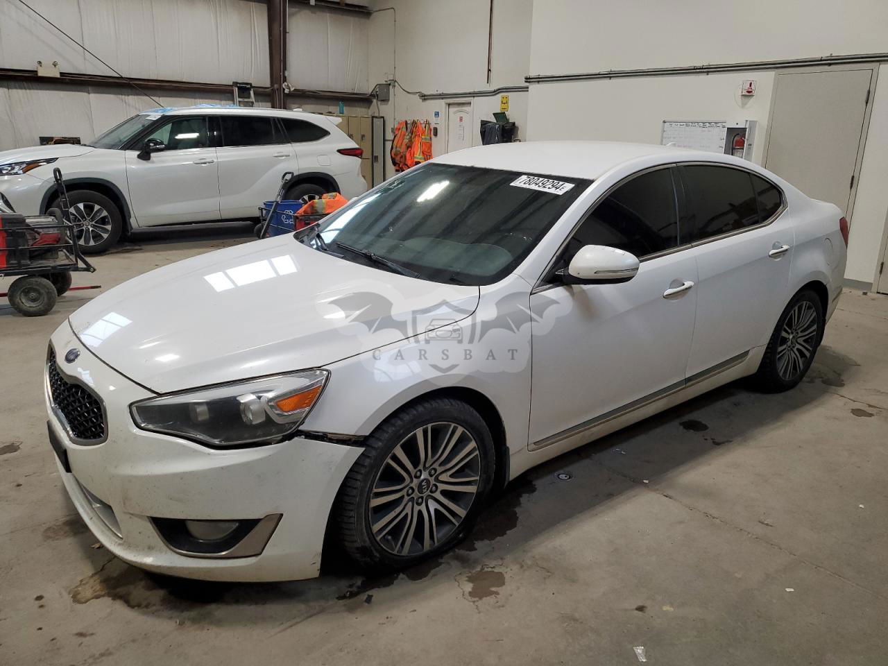 Kia Cadenza PREMIUM 3.3L  6 2014