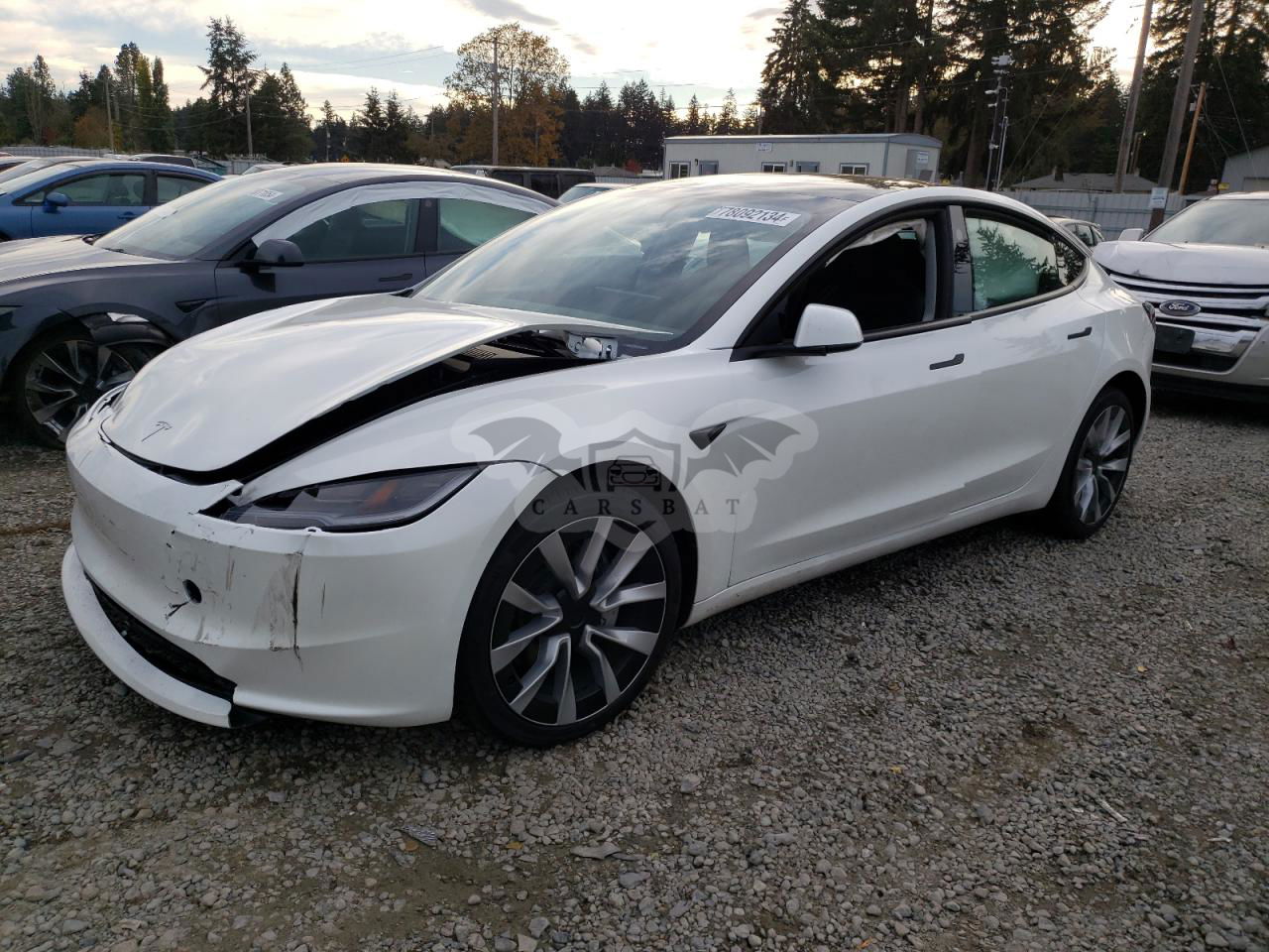Tesla Model 3 2024