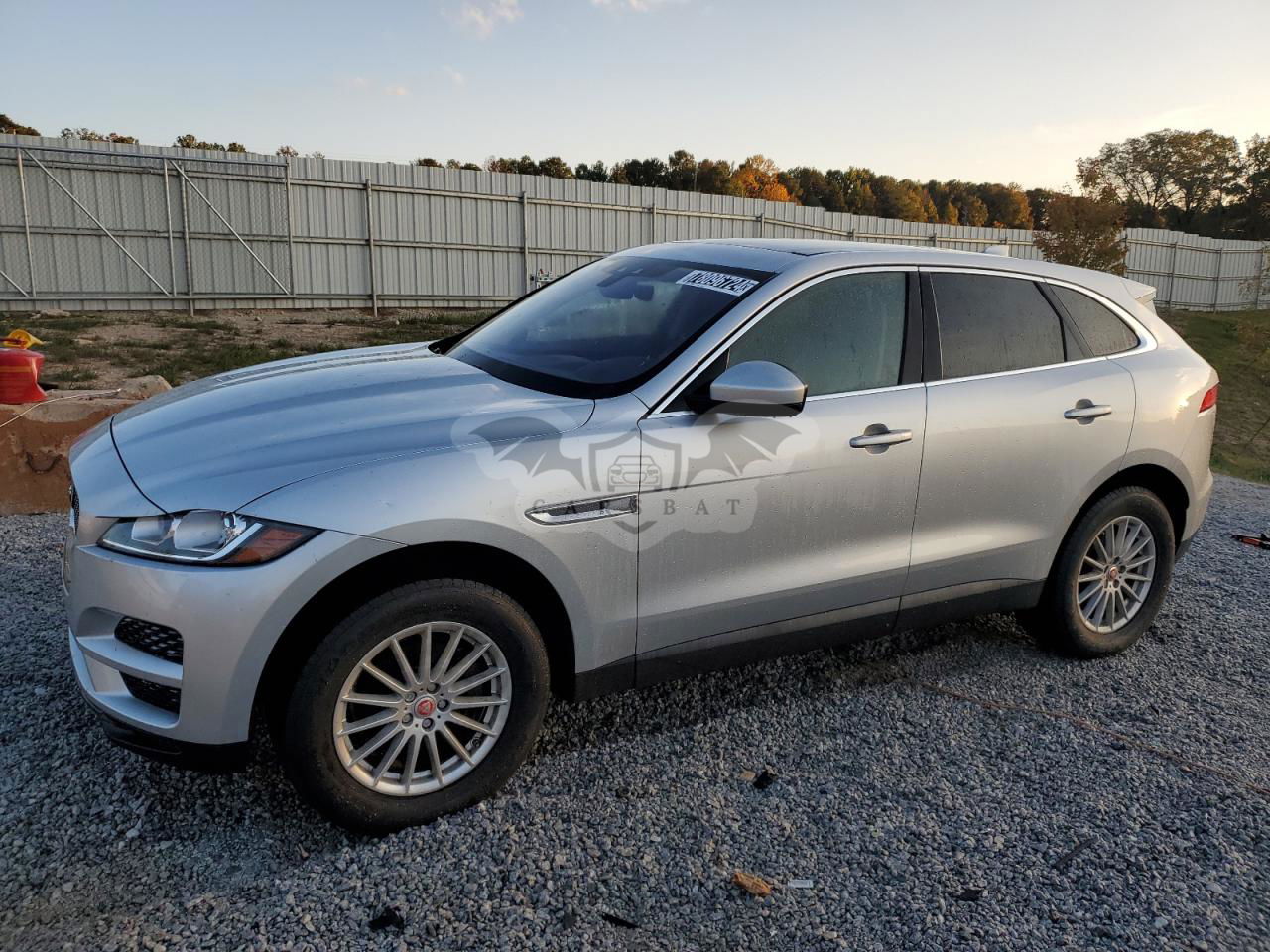Jaguar F-Pace 2.0L  4 2019