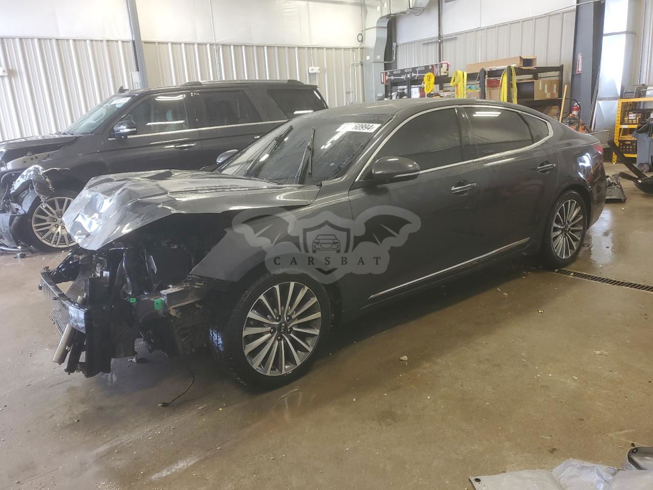 Kia Cadenza PREMIUM 3.3L  6 2017