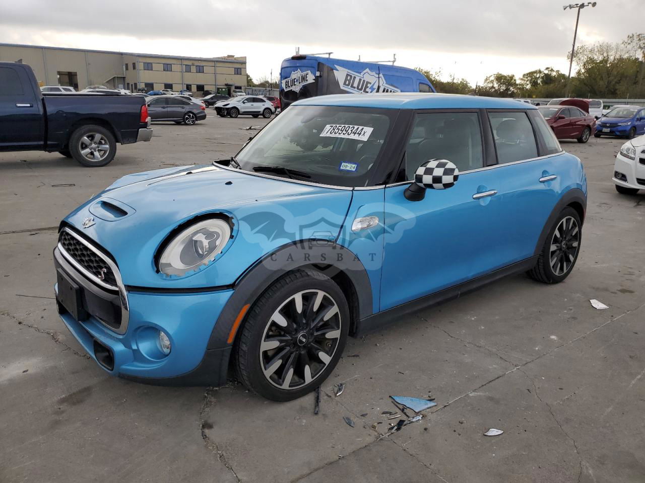 Mini Cooper 2.0L  4 2015