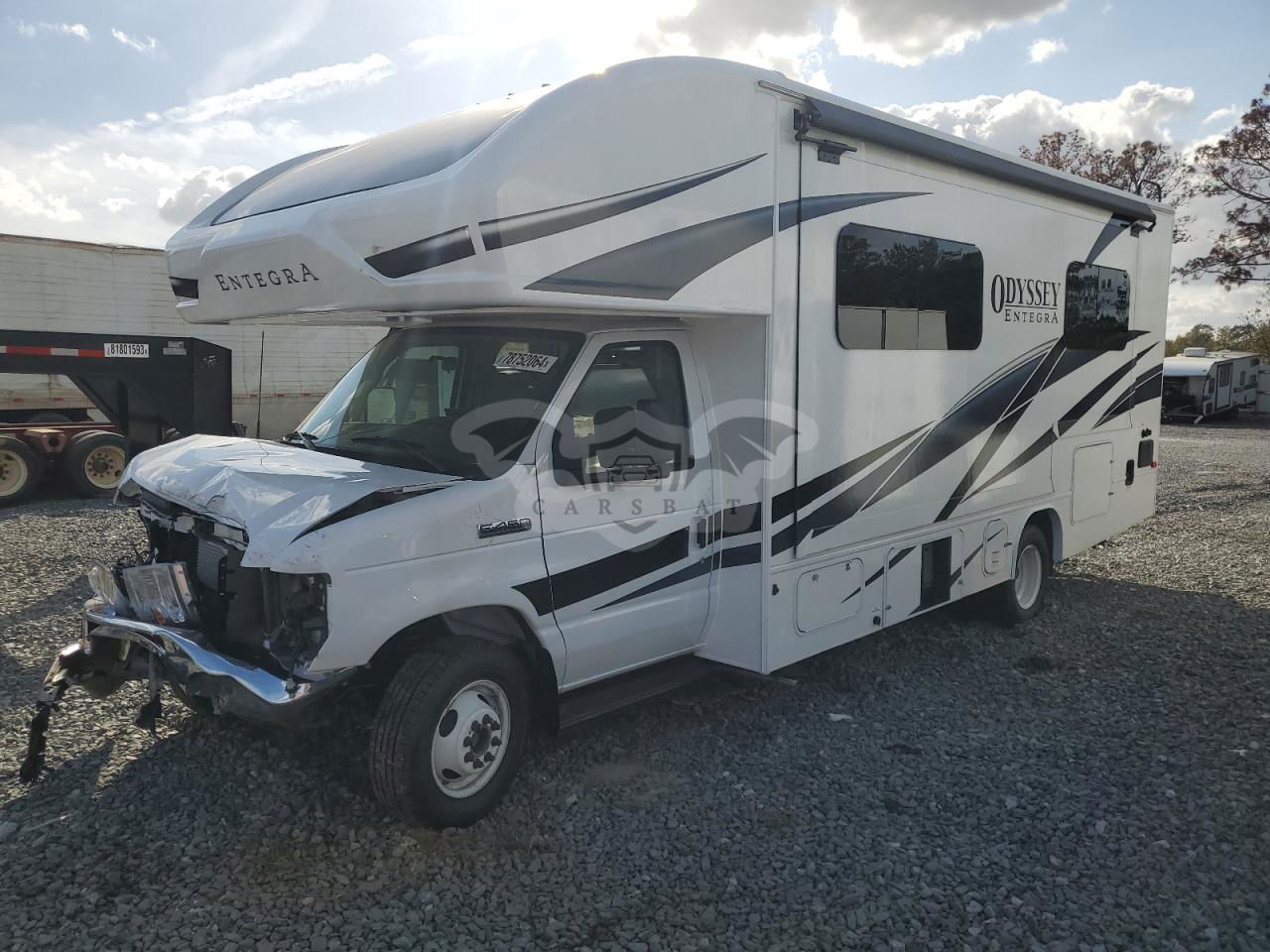 Ford Econoline E450 SUPER DUTY CUTAWAY VAN 7.3L  8 2025