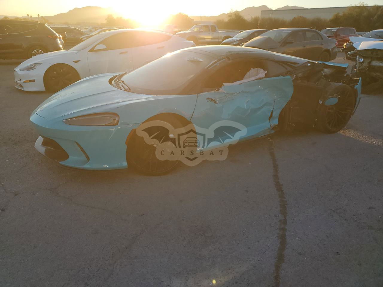 McLaren GT 4.0L  8 2023