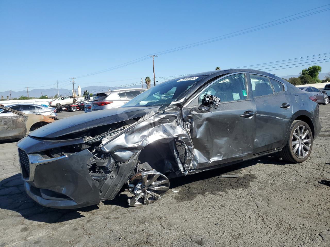 Mazda 3 SELECT 2.5L  4 2023
