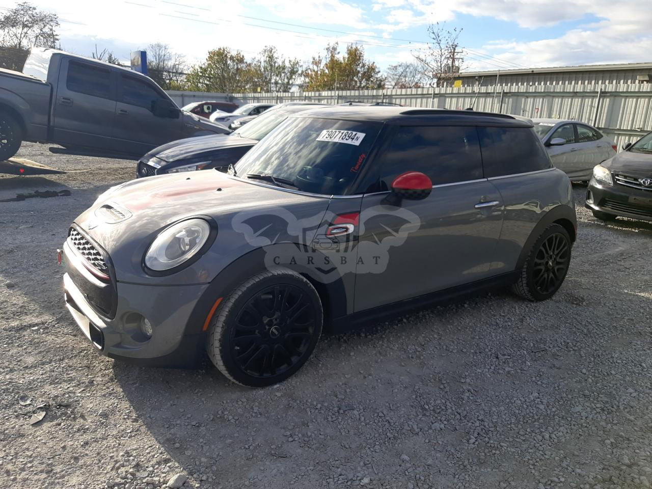 Mini Cooper 2.0L  4 2015