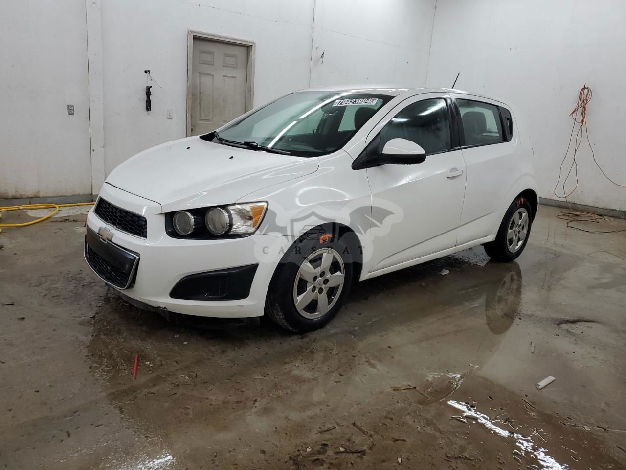 Chevrolet Aveo (Sonic) LS 1.8L  4 2015