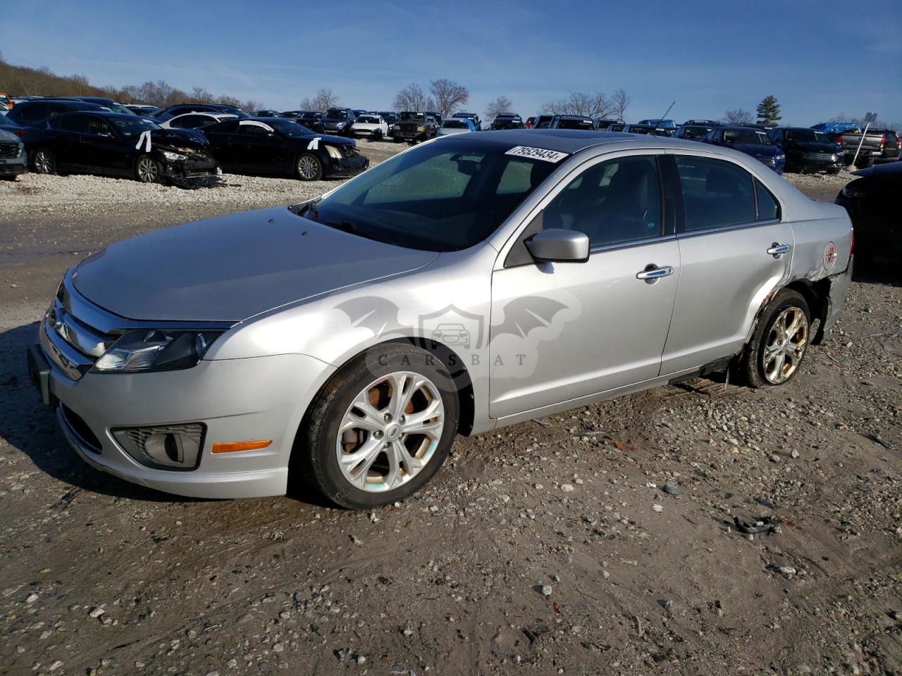 Ford Fusion SE 2.5L  4 2012