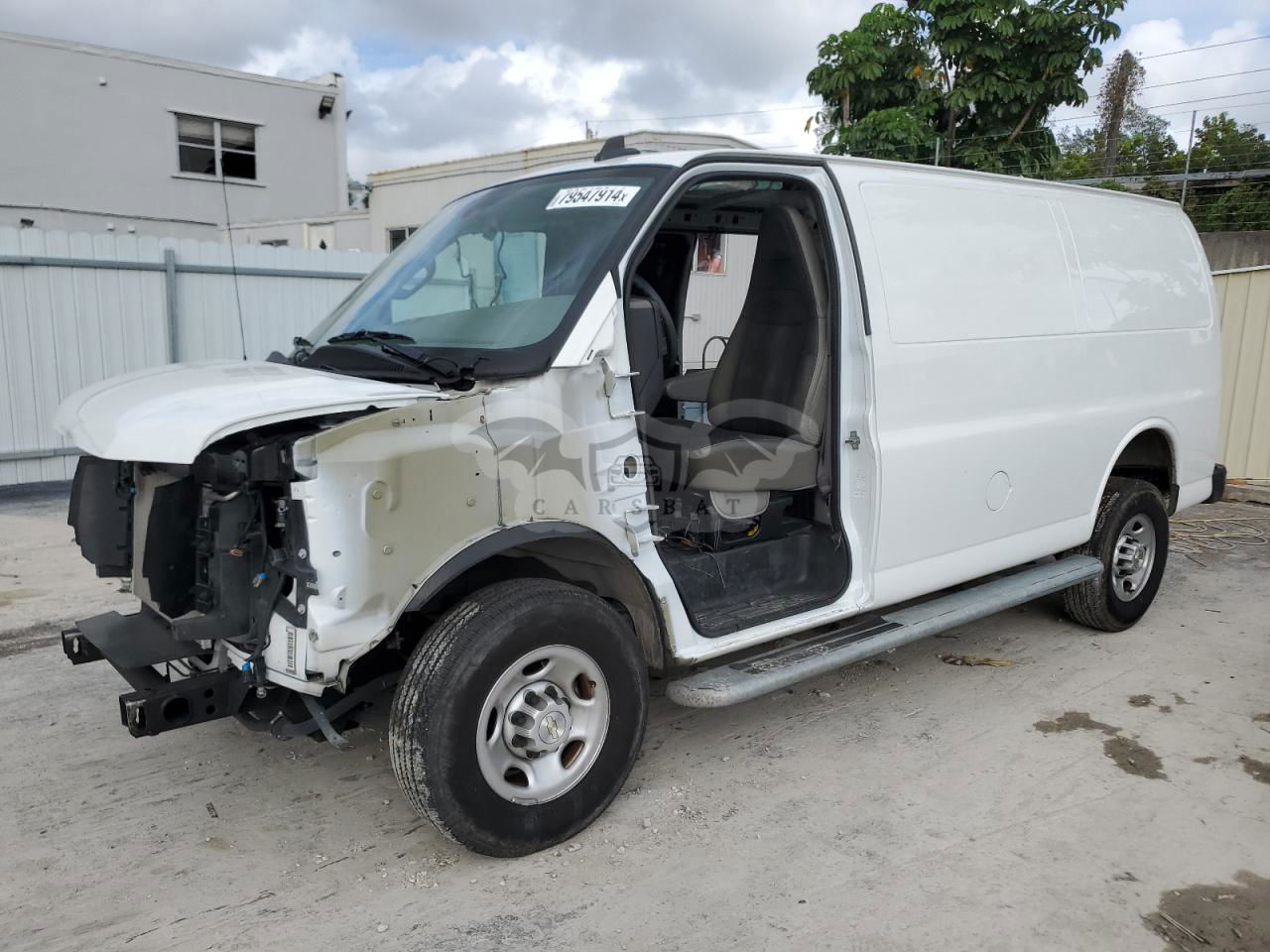 Chevrolet Express 4.3L  6 2023