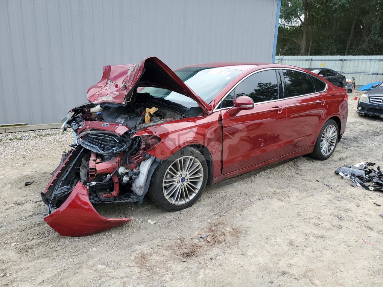 Ford Fusion SE 2.0L  4 2015