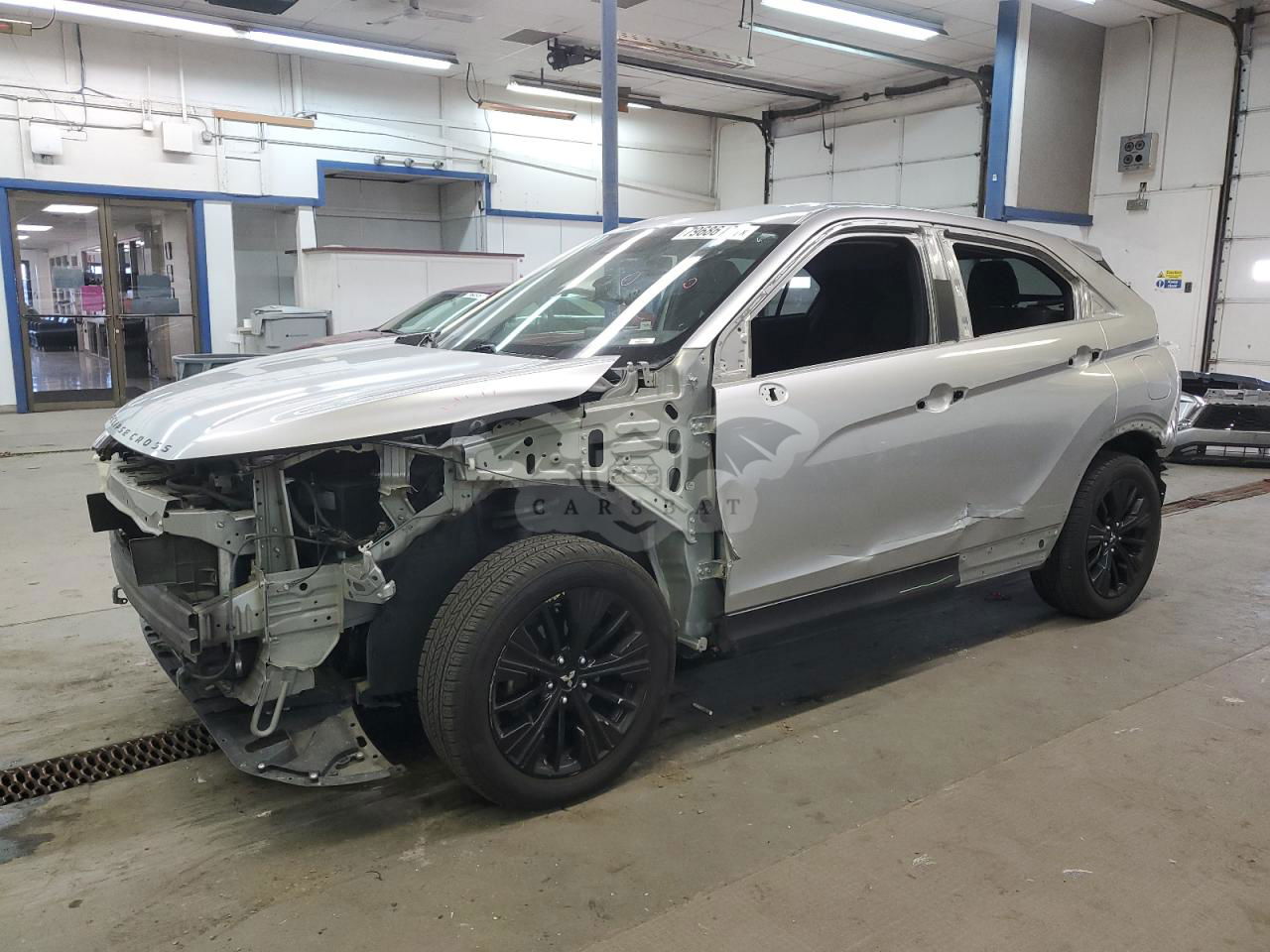 Mitsubishi Eclipse LE 1.5L  4 2022
