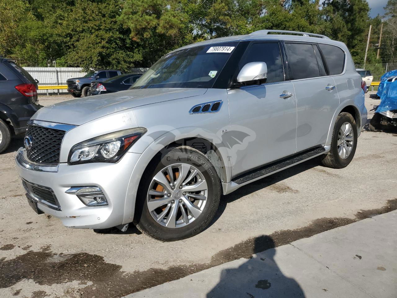 Infiniti QX80 5.6L  8 2015