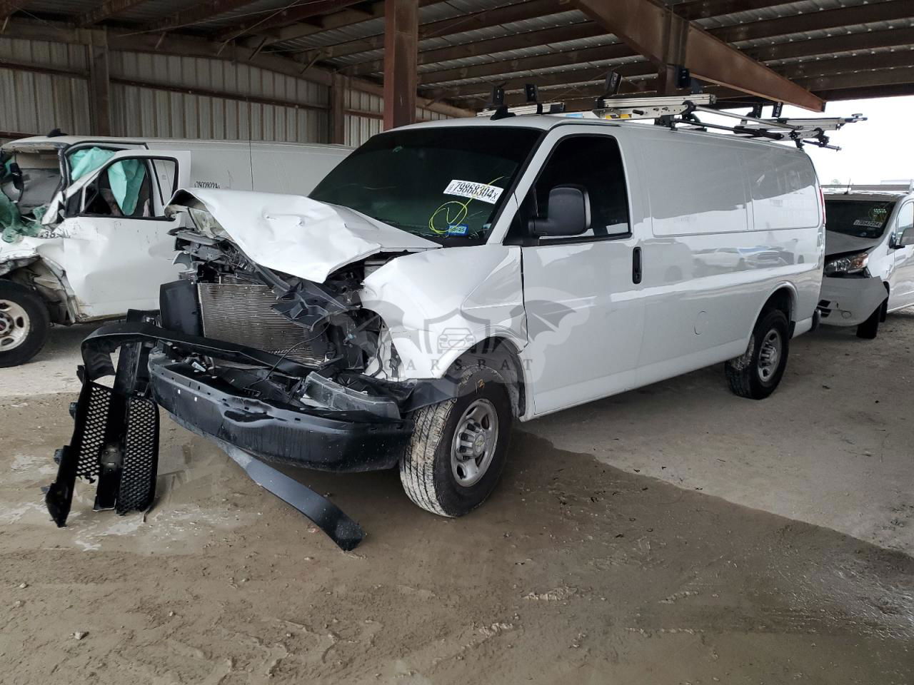 Chevrolet Express 6.6L  8 2021