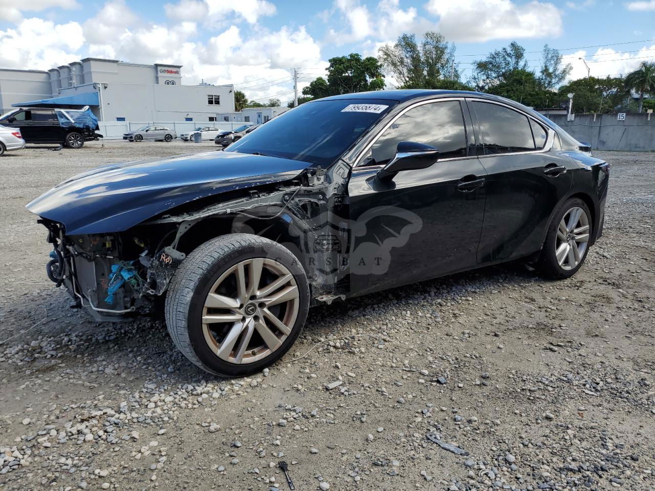 Lexus IS 300 2.0L  4 2021