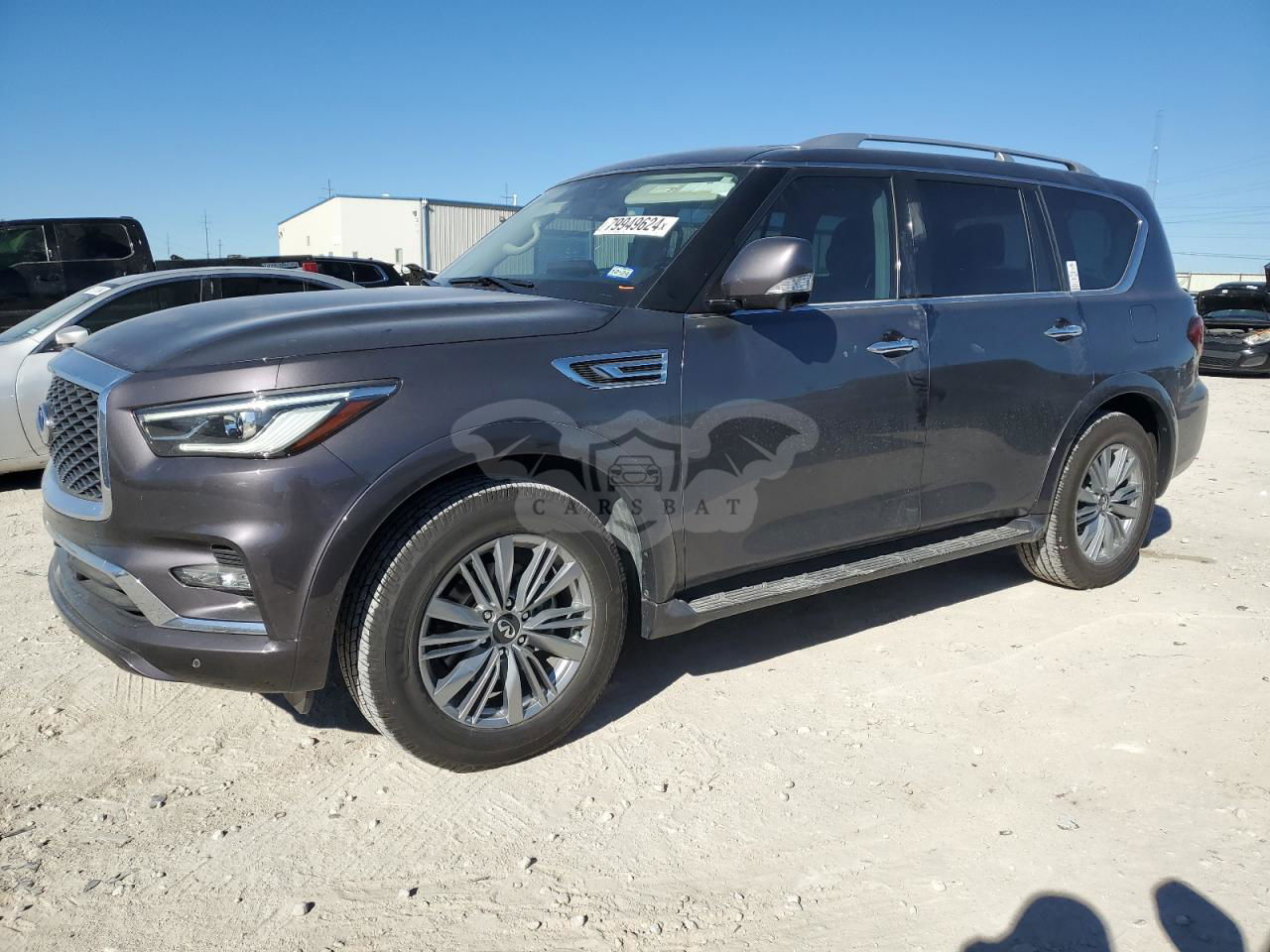 Infiniti QX80 5.6L  8 2023