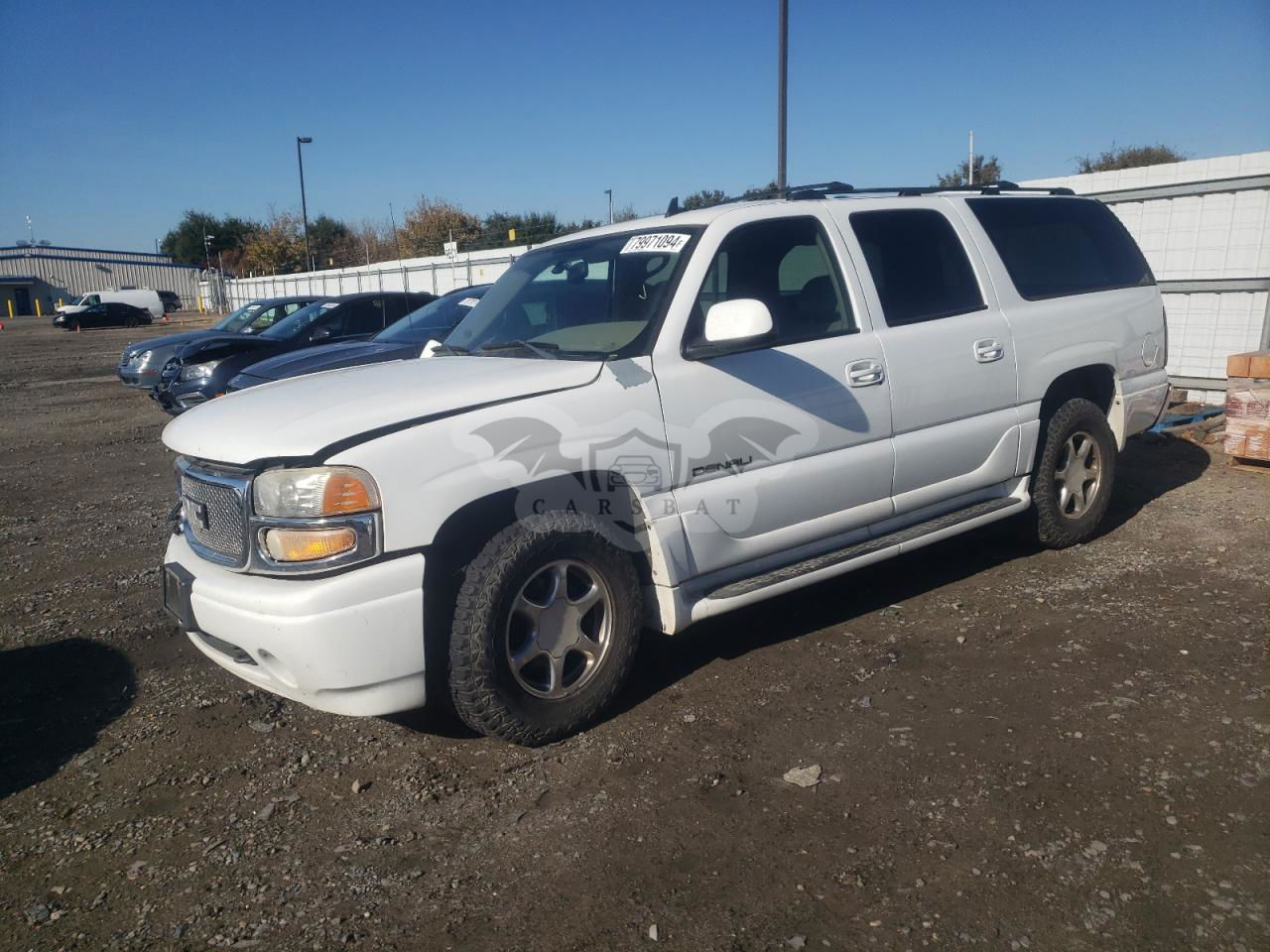 GMC Yukon DENALI 6.0L  8 2006