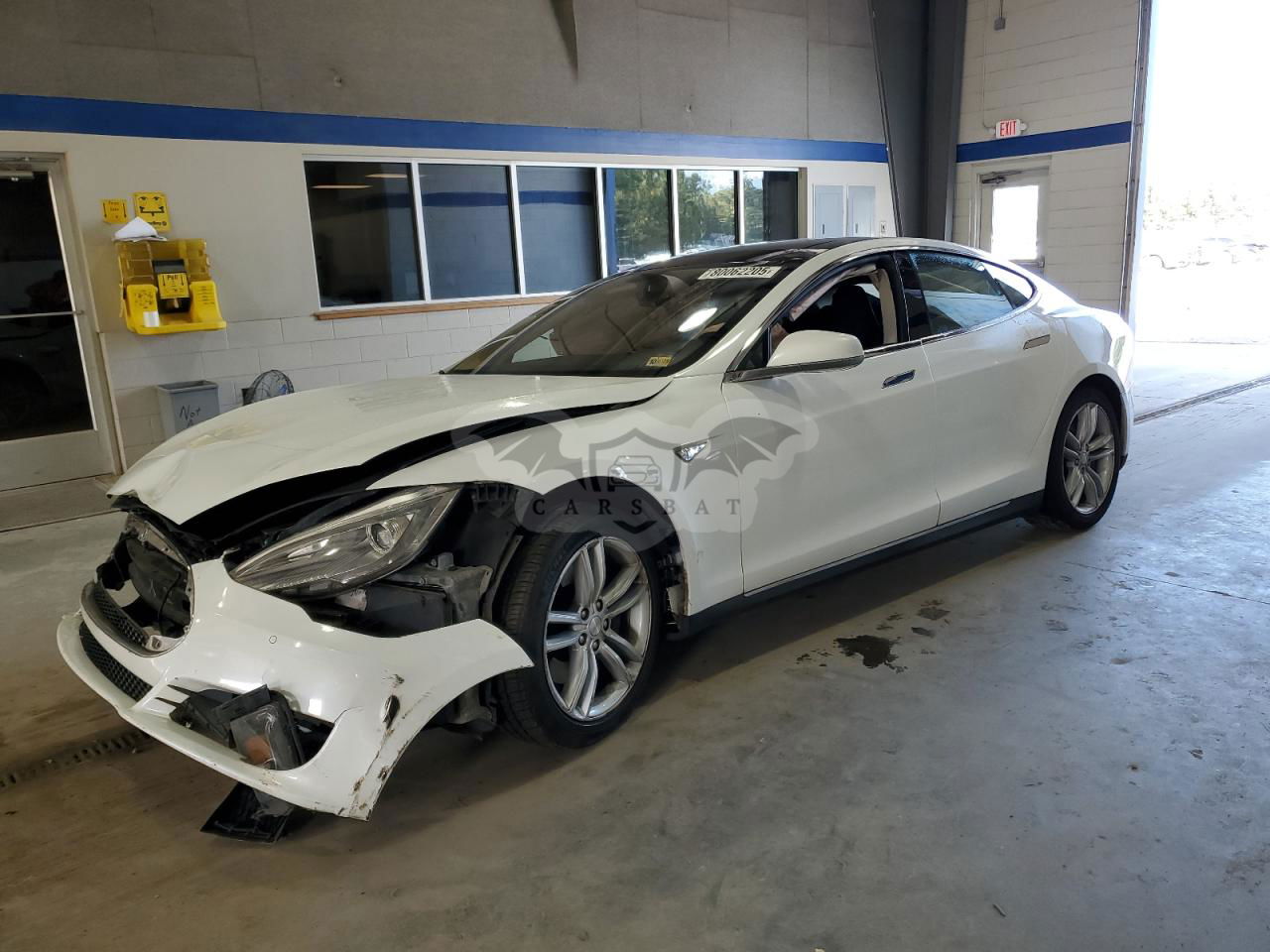 Tesla Model S 2014