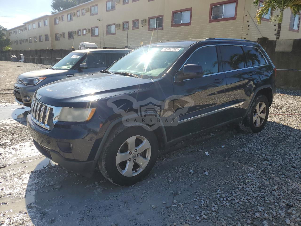 Jeep Grand Cherokee LAREDO 3.6L  6 2013