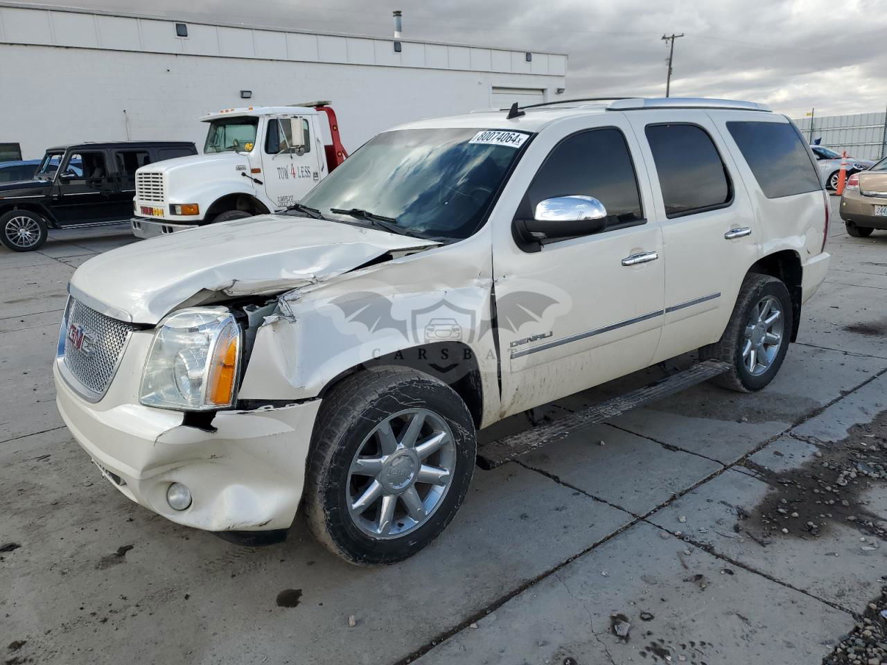 GMC Yukon DENALI 6.2L  8 2014