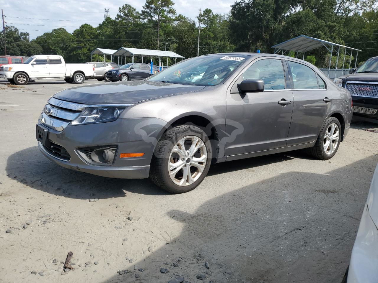 Ford Fusion SE 2.5L  4 2012