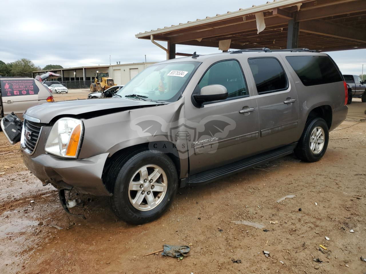 GMC Yukon C1500 SLT 5.3L  8 2013