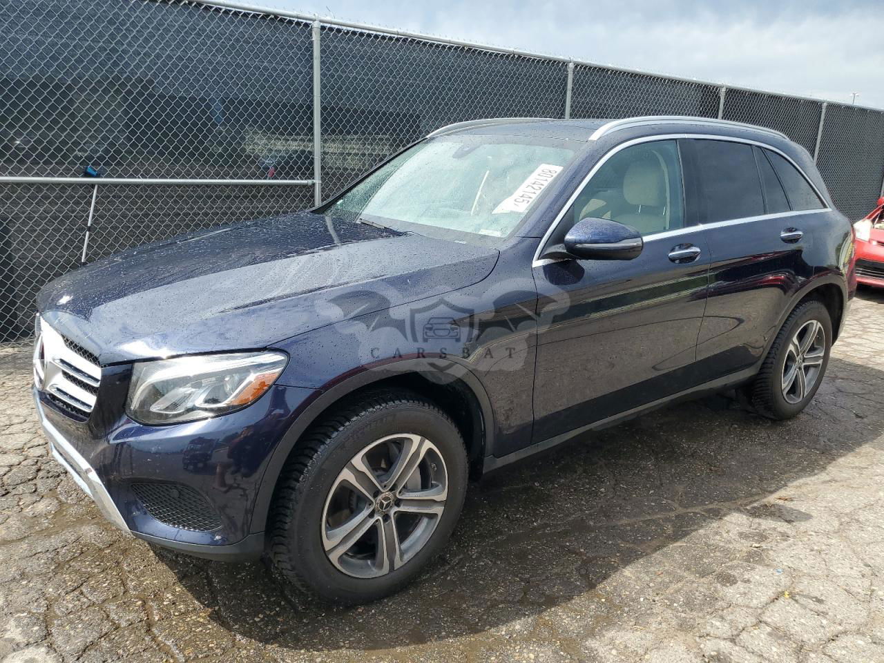 Mercedes-Benz GLC 300 4MATIC 2.0L  4 2017
