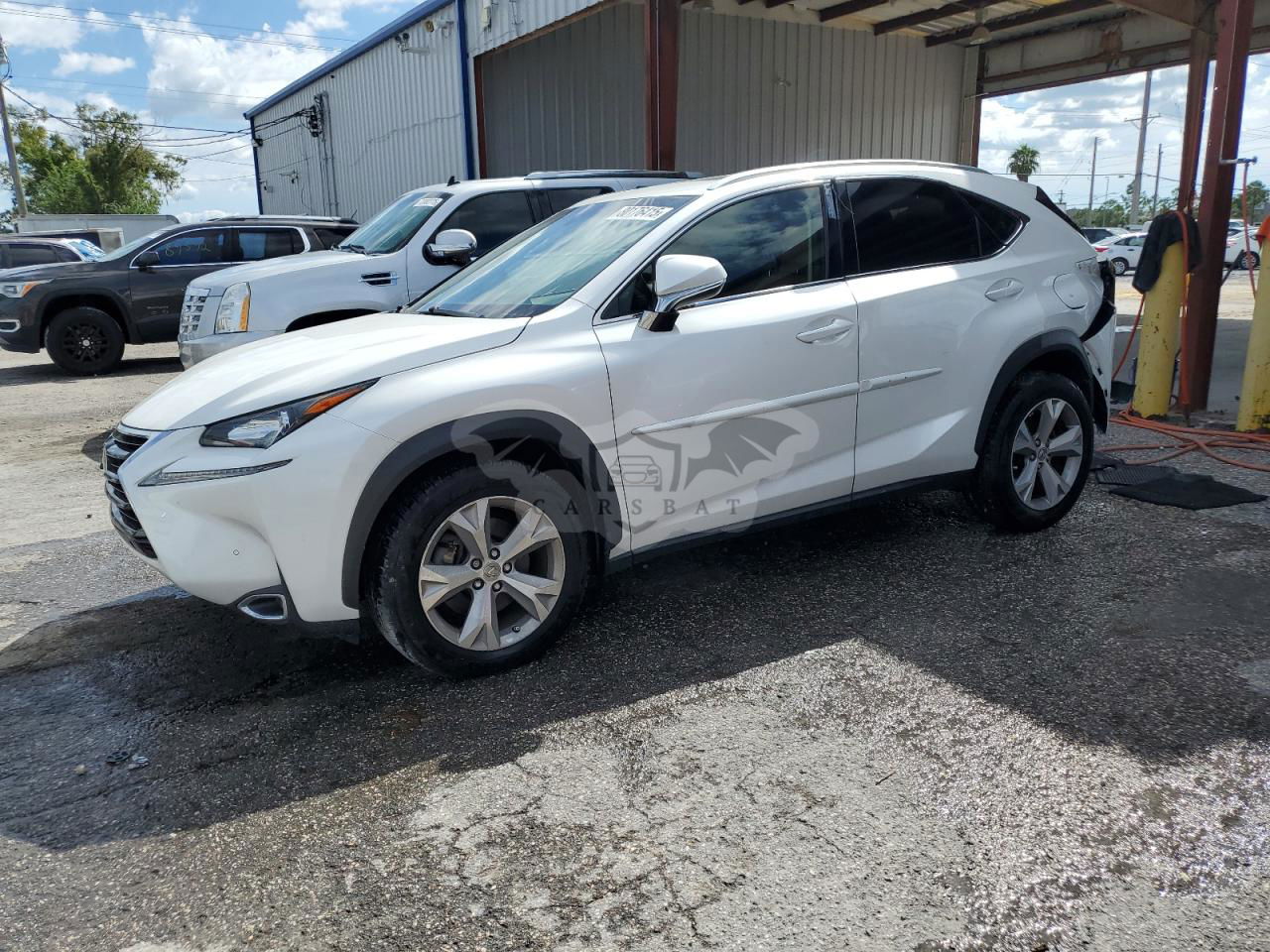 Lexus NX 200T BASE 2.0L  4 2017