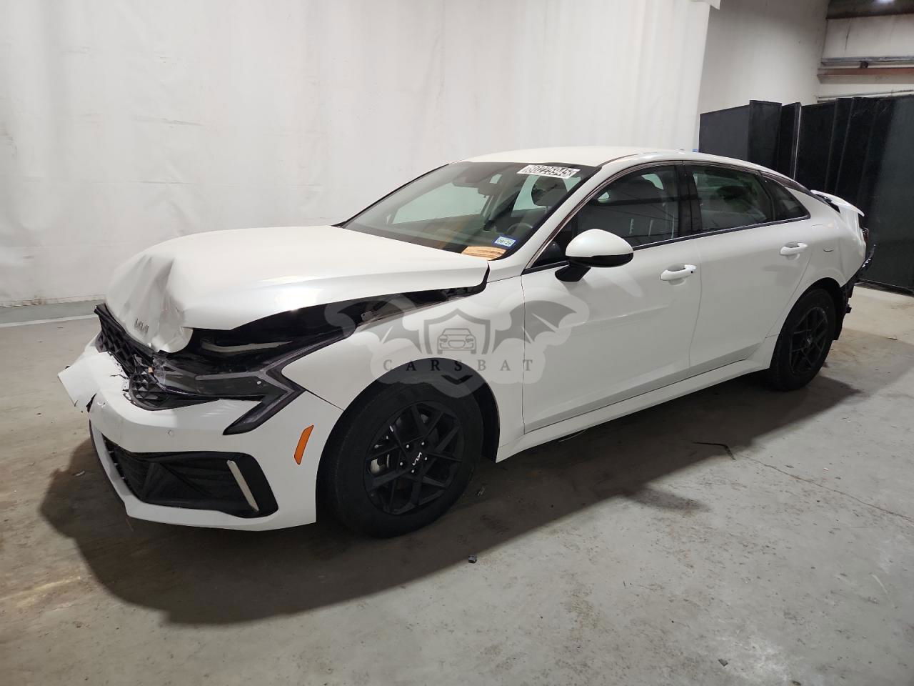Kia K5 LXS 2.5L  4 2025