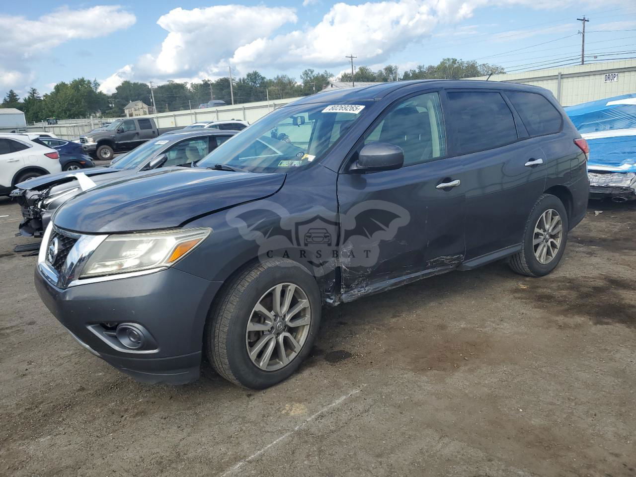 Nissan Pathfinder S 3.5L  6 2014