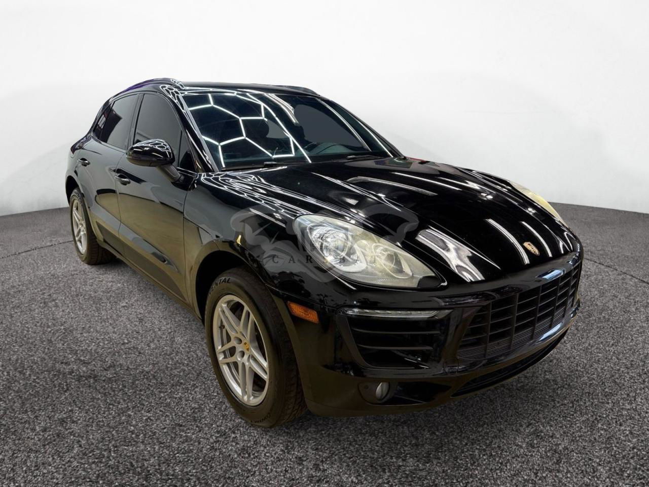 Porsche Macan 2.0L  4 2017
