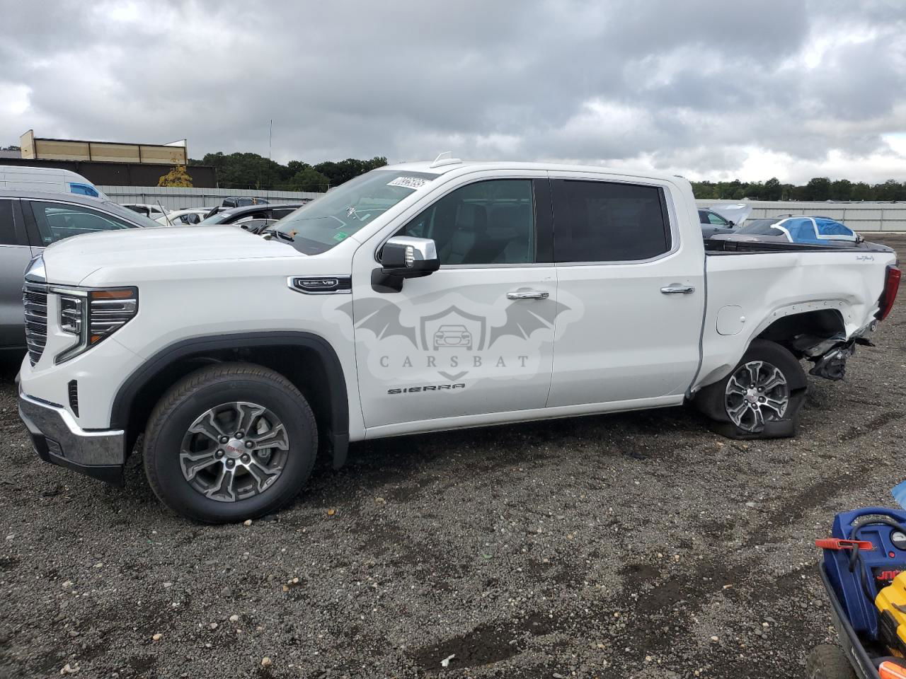 GMC Sierra K1500 SLT 5.3L  8 2025