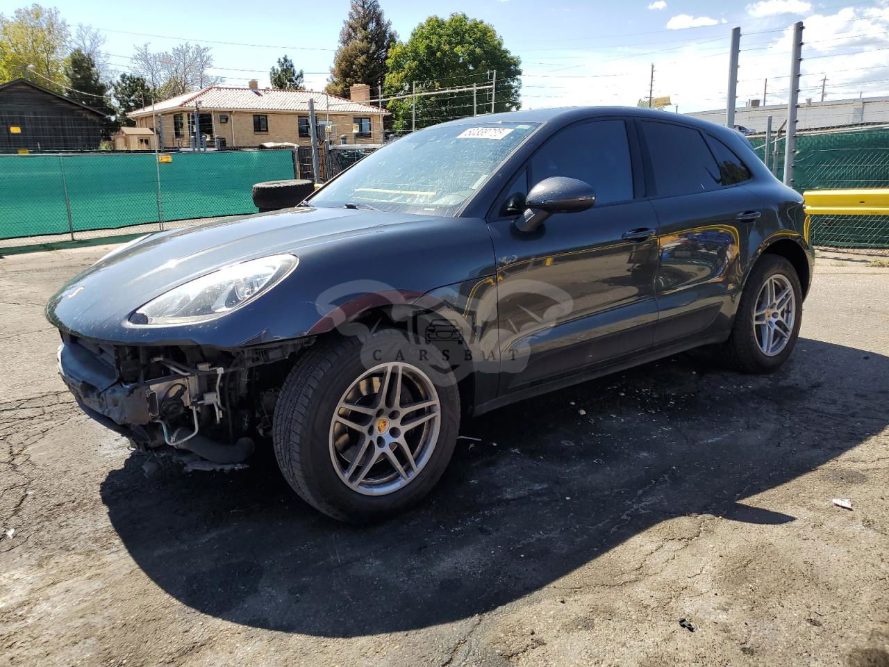 Porsche Macan 2.0L  4 2017