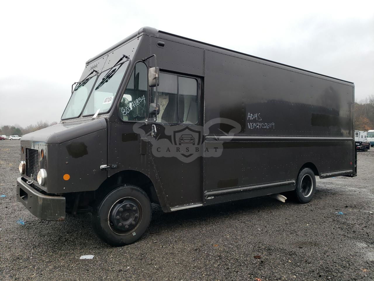 Freightliner Business Class M2 M LINE WALK-IN VAN 6.7L  6 2009