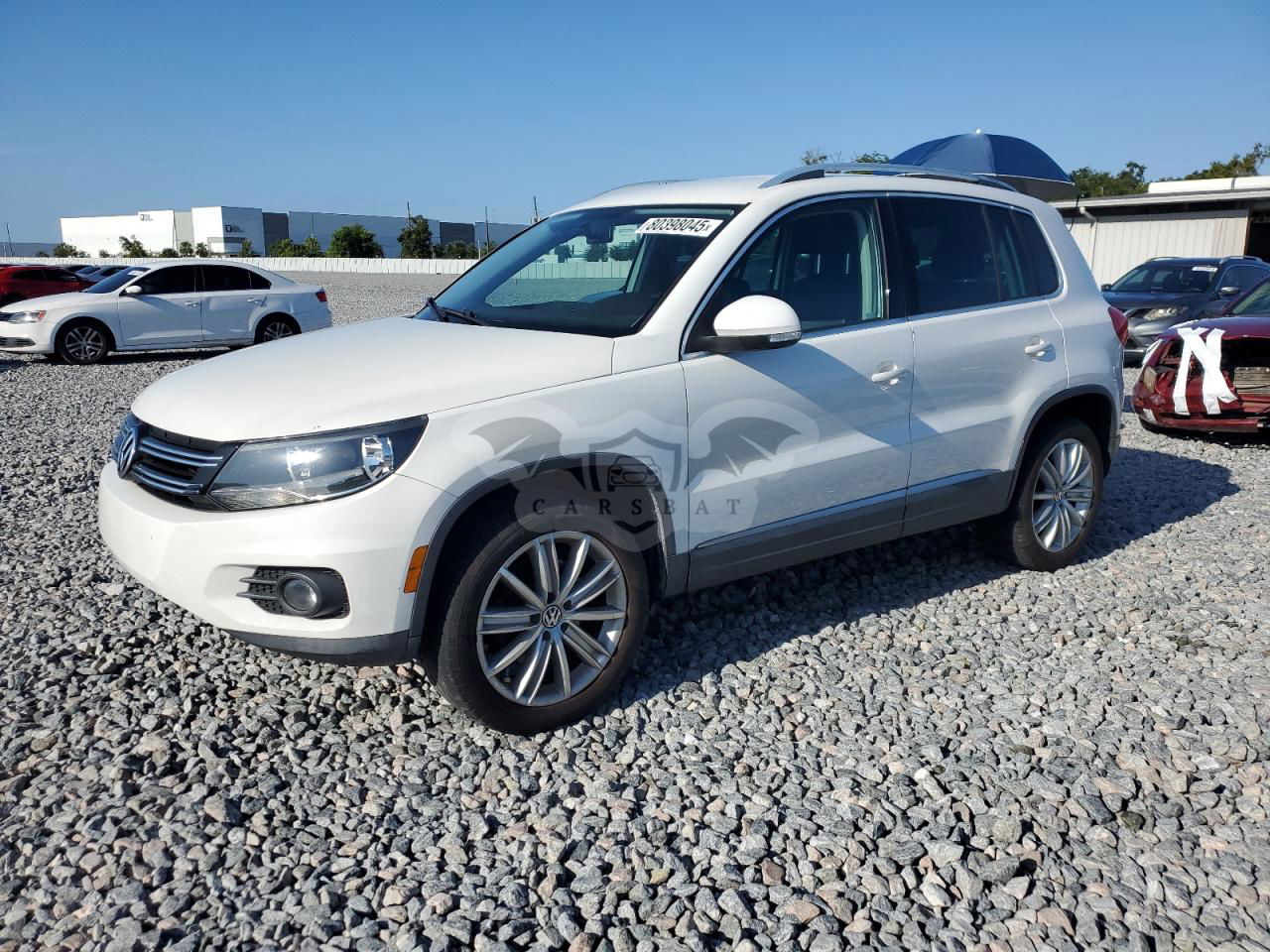 Volkswagen Tiguan S 2.0L  4 2012