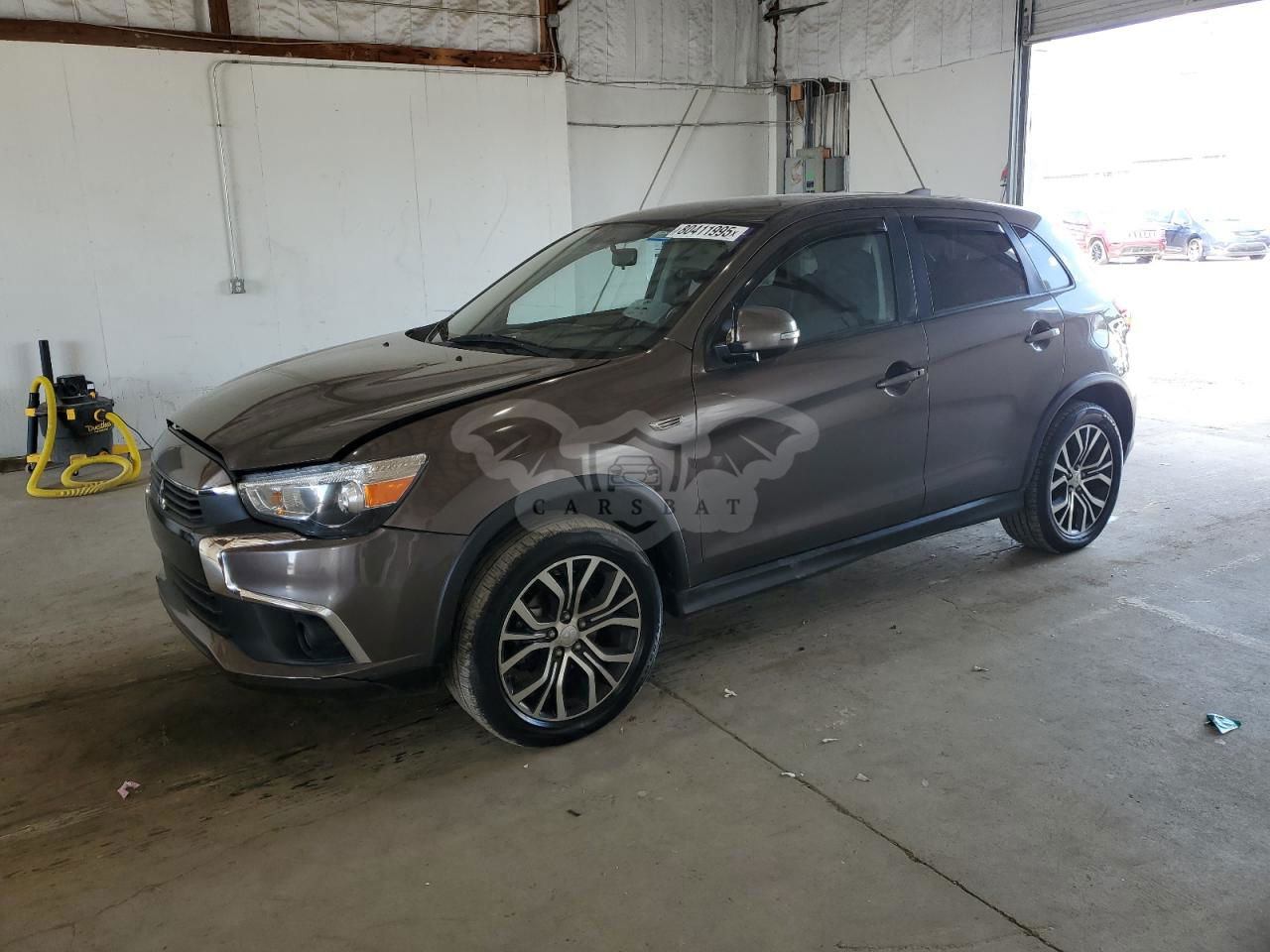Mitsubishi Outlander ES 2.0L  4 2017