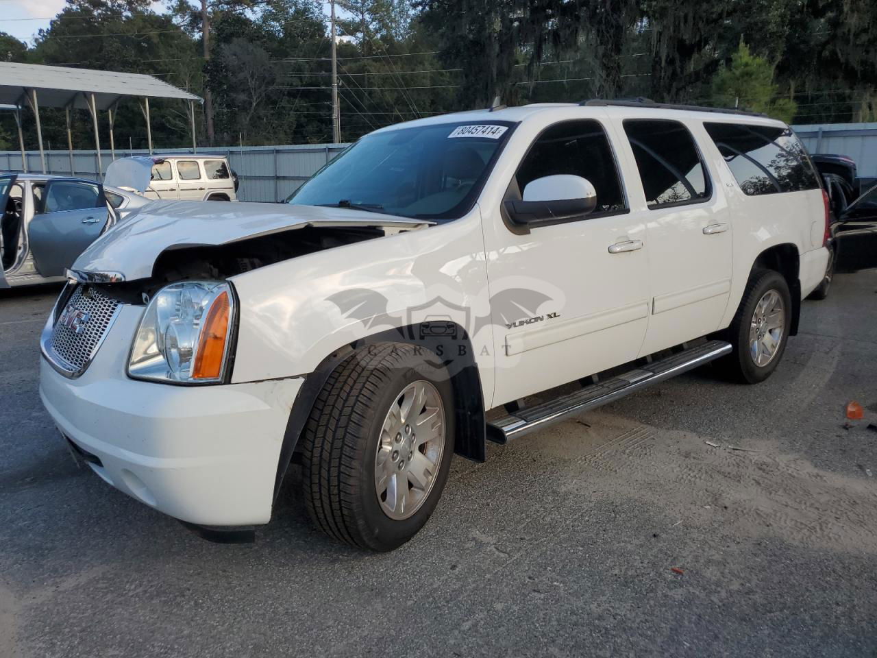 GMC Yukon C1500 SLT 5.3L  8 2013