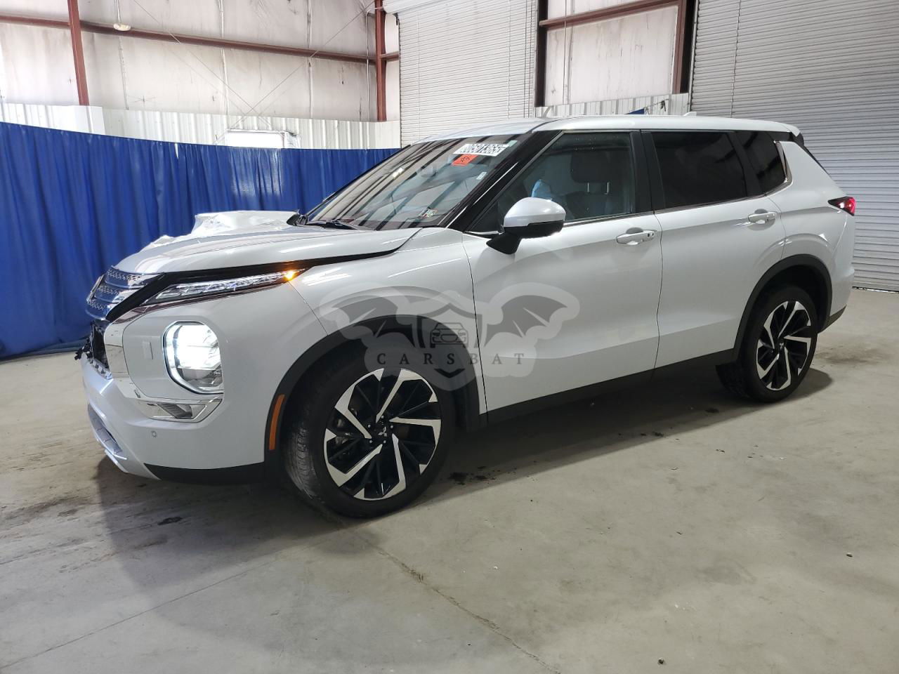 Mitsubishi Outlander SE 2.5L  4 2024