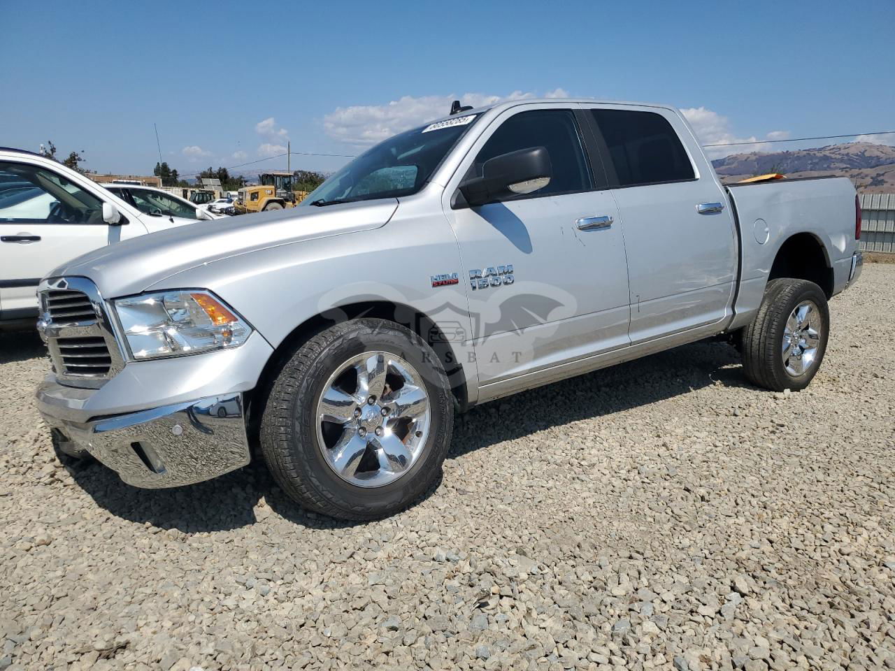 RAM 1500 SLT 5.7L  8 2017