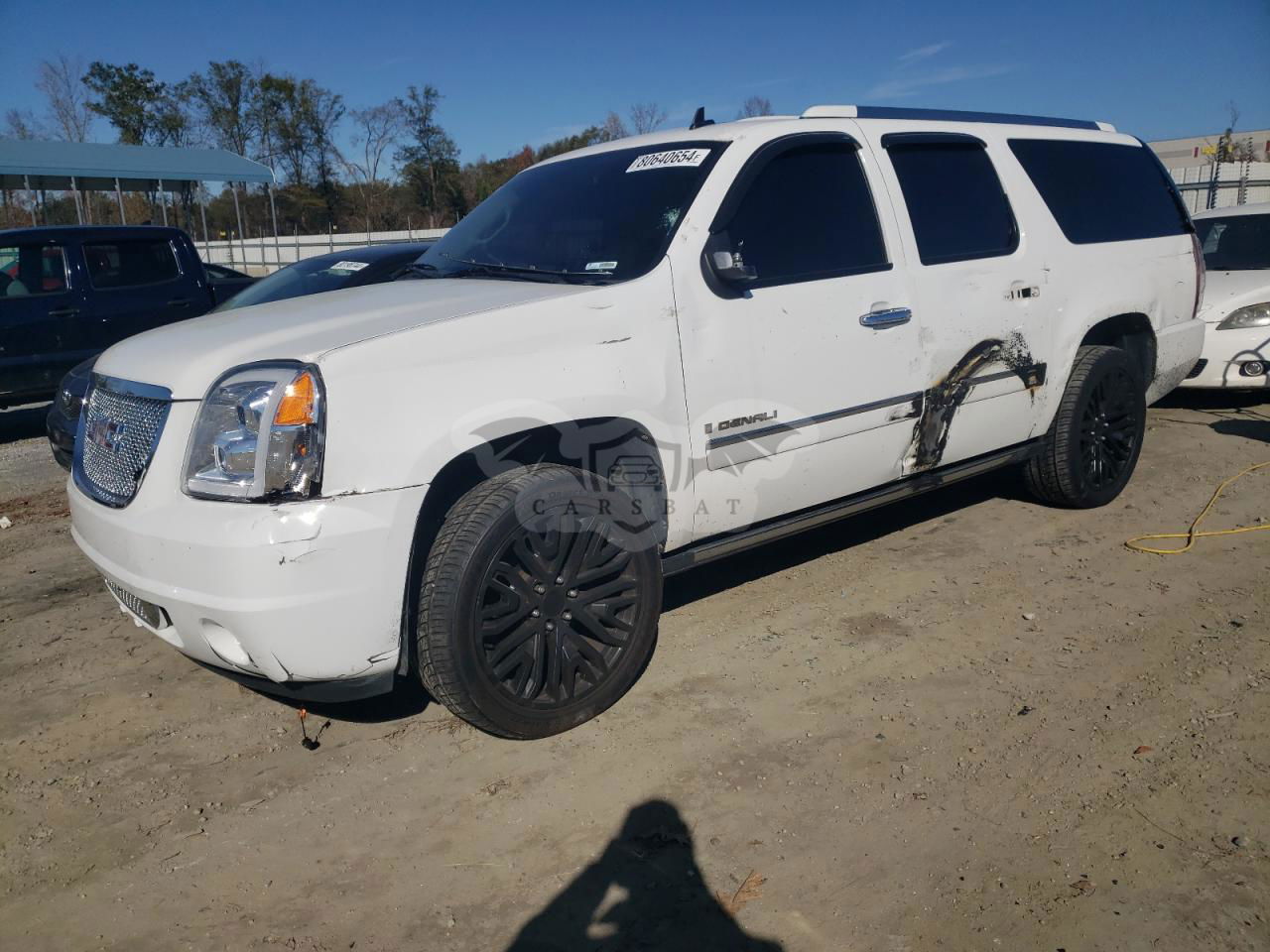GMC Yukon DENALI 6.2L  8 2009