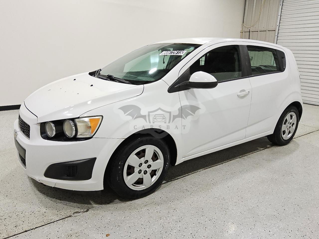 Chevrolet Aveo (Sonic) LS 1.8L  4 2016