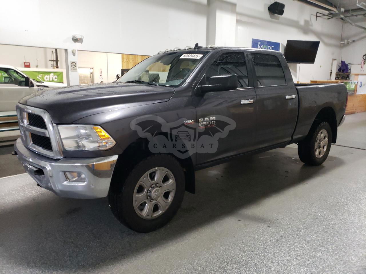 RAM 2500 SLT 6.4L  8 2017