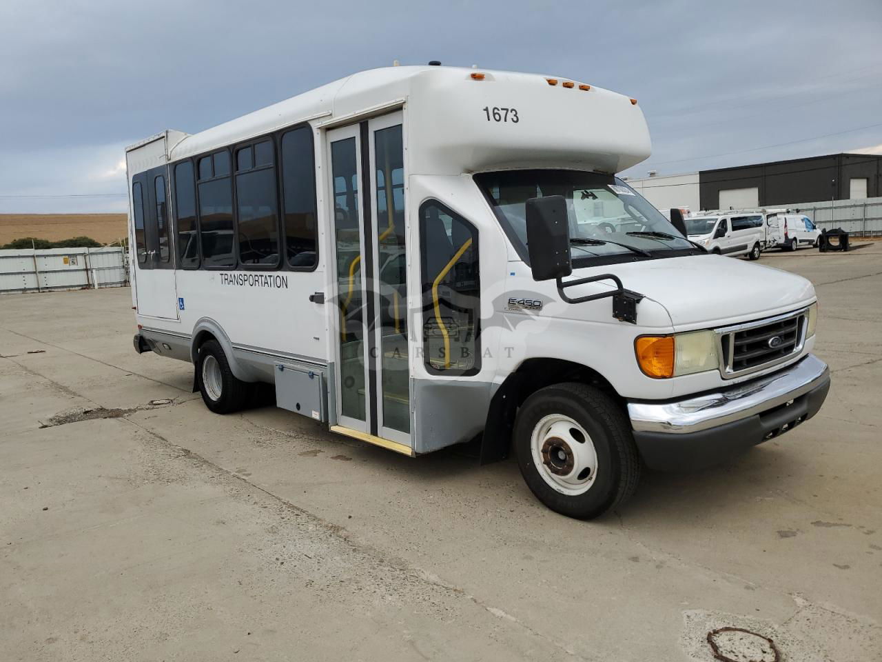 Ford Econoline E450 SUPER DUTY CUTAWAY VAN 10 2007