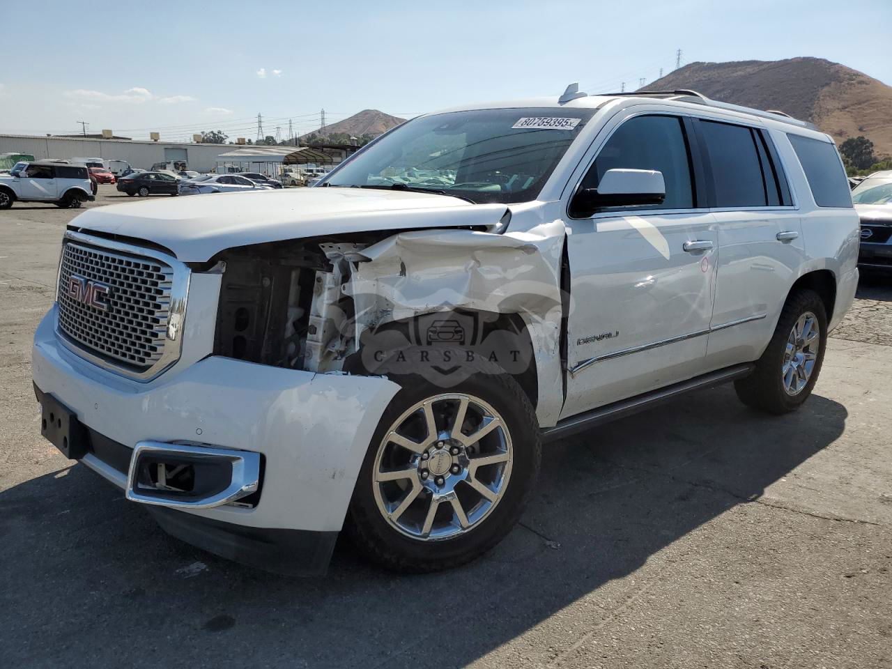 GMC Yukon DENALI 6.2L  8 2016