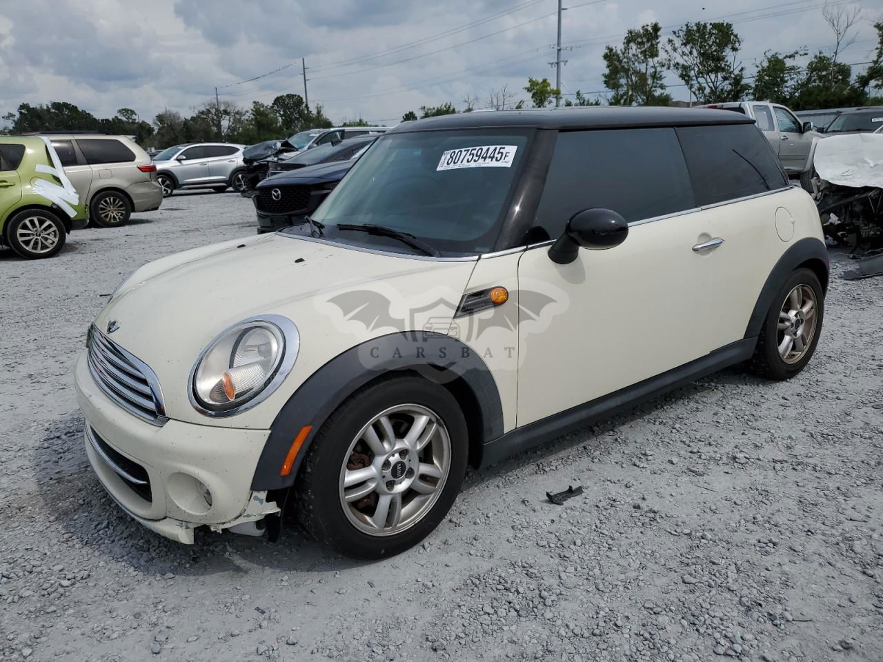 Mini Cooper 1.6L  4 2013