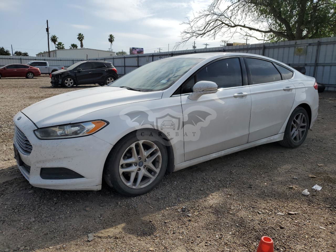 Ford Fusion SE 2.5L  4 2015