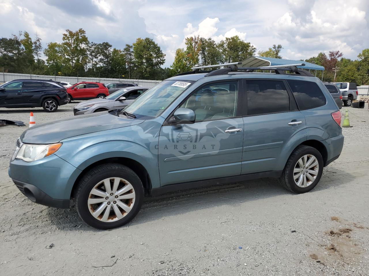 Subaru Forester LIMITED 2.5L  4 2013