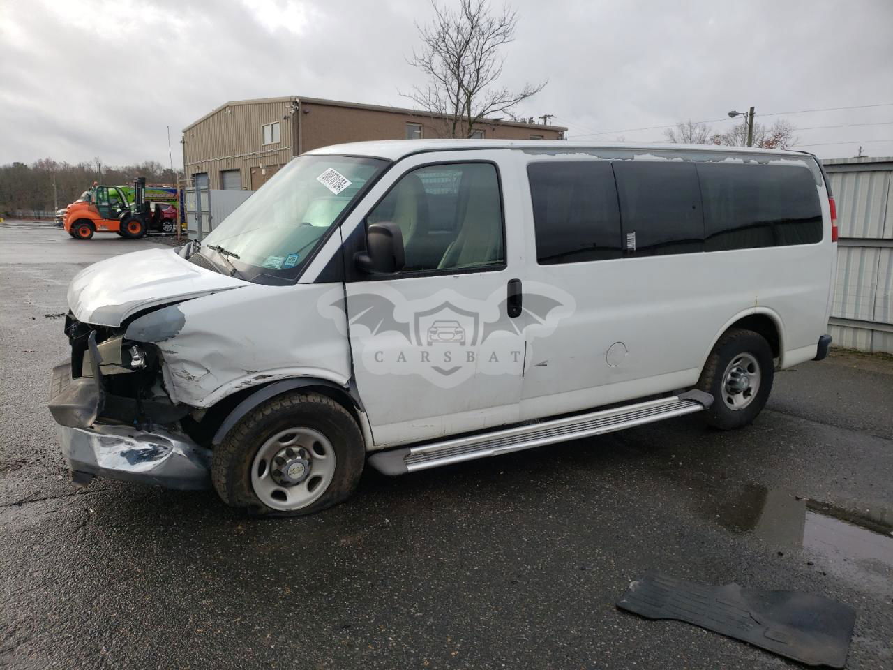 Chevrolet Express 6.0L  8 2012