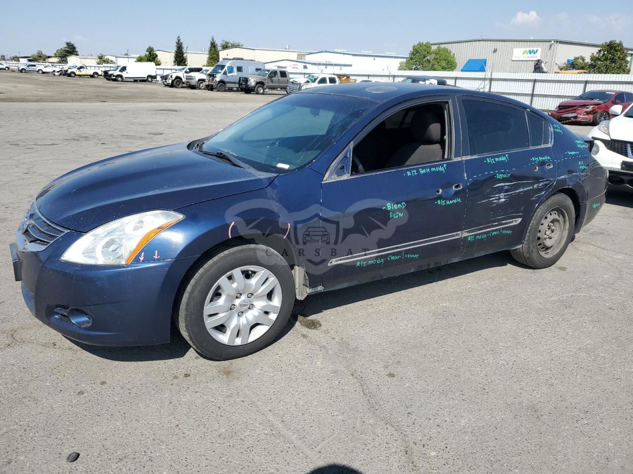 Nissan Altima BASE 2.5L  4 2012