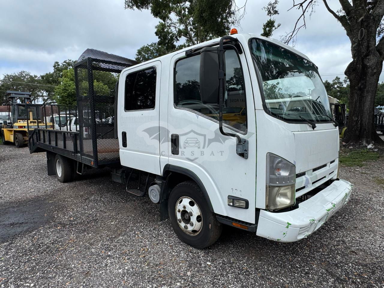 Isuzu NPR 6.0L  8 2012